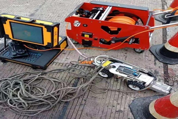 铁山CCTV管道检测机器人